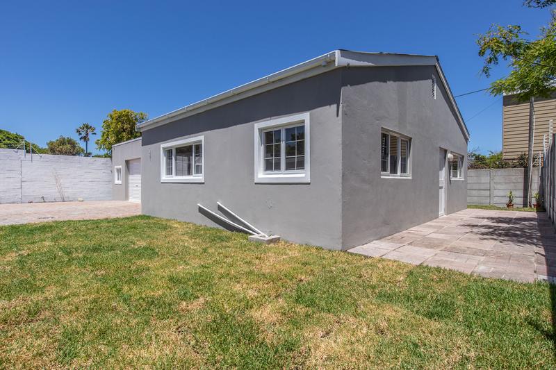 2 Bedroom Property for Sale in Retreat Western Cape